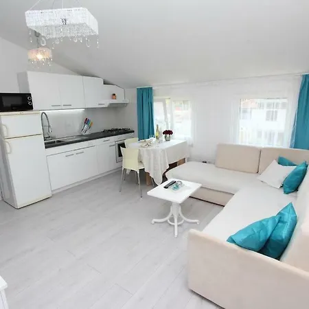 Apartment Rose Rovinjsko Selo